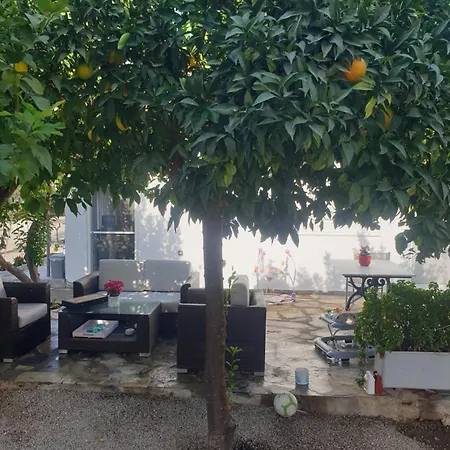 Апартаменты Lovely Flat